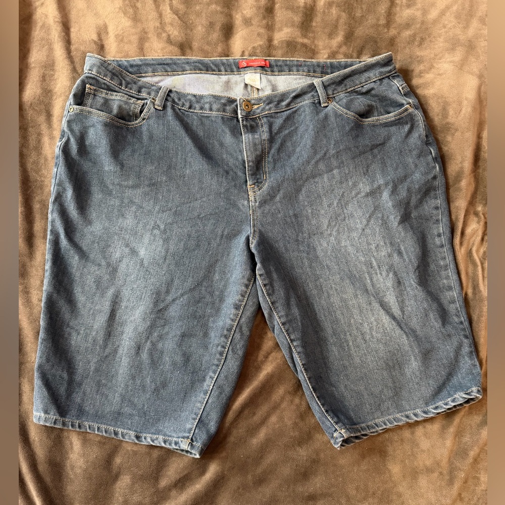 Classic Women's Denim Bermuda Shorts - Blue with Fade